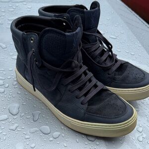 Yves Saint Laurent Men's Dark Blue High-Top Sneakers